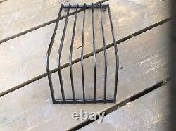 Classic Range Rover Front Light Grills(early)