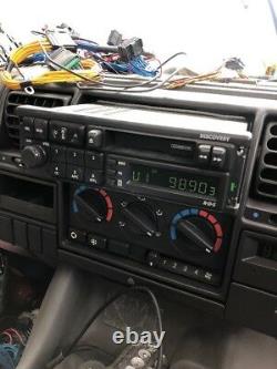 Discovery Range Rover Classic Radio in Good Working Condition AMR2194LNF