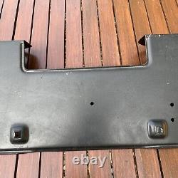 Early Range Rover Classic 4 Door 2 Door Drop Down Number Plate Bracket Plinth