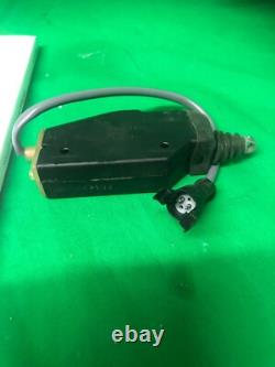 Genuine LAND ROVER RANGE ROVER CLASSIC DRIVER DOOR LOCK ACTUATOR PRC8099