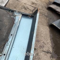 Lot10 RANGE ROVER Classic Bonnet Parts