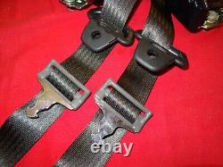 NEW Genuine Range Rover Classic Front Seat Belts N/S O/S MUC5955 RTC6118 GR