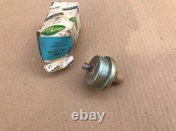 NOS Range Rover OIL PRESSURE TRANSMITTER EARLY V8 555947