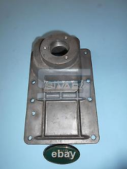 Original Land Rover V8 Range Rover Classic 4-Speed Gearbox Cover FRC5629