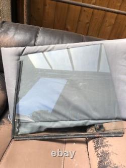 RANGE ROVER CLASSIC 2 door sliding side window +catch, O/S