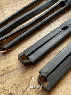RANGE ROVER CLASSIC Early 4 DOOR WINDOW RUBBER SEALS. 1982