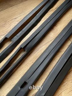 RANGE ROVER CLASSIC Early 4 DOOR WINDOW RUBBER SEALS. 1982