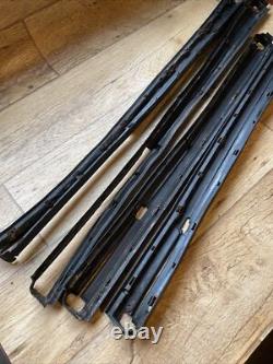 RANGE ROVER CLASSIC Early 4 DOOR WINDOW RUBBER SEALS. 1982