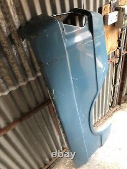 RANGE ROVER CLASSIC Tuscan Blue 1971 Rear Wing