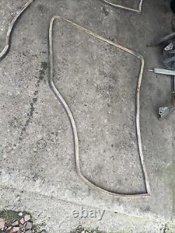 RANGE ROVER Classic 4 Door Full Set Of Door Seals Early 4 Door Tan