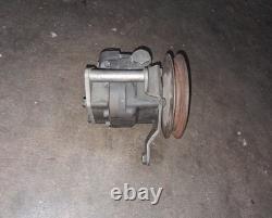 Range Rover 3500V 8 Carburetor Classic 2-4 Door Water Pump (610020)