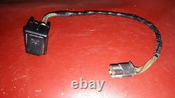 Range Rover 3.5 V8 Classic 2 Door Rear Wiper Switch 589797