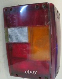 Range Rover Classic 1988 Rear Back Light Pdriver Right Side Cracks In Lens