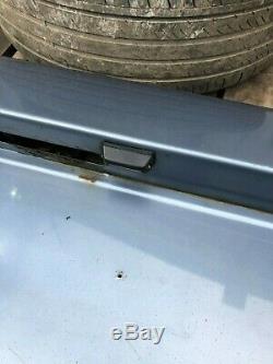 range rover classic 2 and 4 door lower tailgate  pins pair
