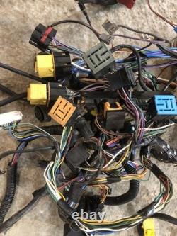 Range Rover Classic 3.9 V8 Auto vehicle and dash loom in excellent condition