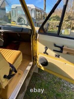 Range Rover Classic 3.9 V8 Suffix D 1975 2 Door Bahama Gold LTD Edition Washer W