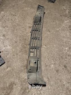 Range Rover Classic 4 Door Front bumper Valance skirt Genuine Lot2
