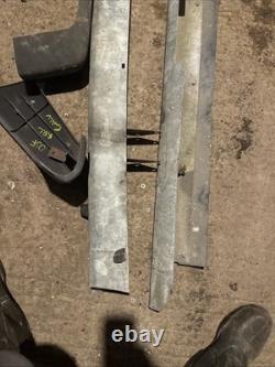 Range Rover Classic 4 Door Rear bumper Genuine Good Galvanised Pair Full Set