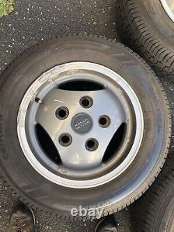 Range Rover Classic Alloy Wheels with Matching Tyres