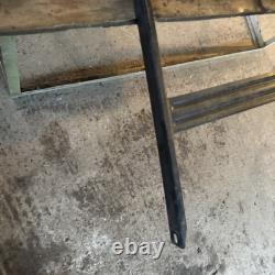 Range Rover Classic Early 4 Door Frame Passenger Side Front Window Lot2