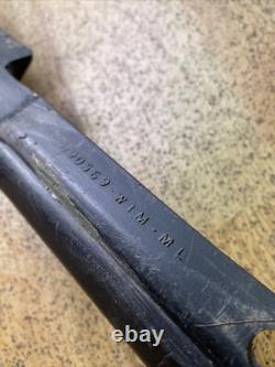 Range Rover Classic Early Plastic Sill Finisher 390569