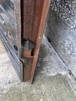 Range Rover Classic Lower Tailgate from a 1982 car