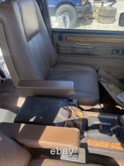 Range Rover Classic Lse Tan Rear Seats In Ok Condition