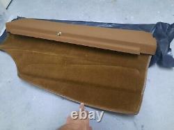 Range Rover Classic NOS Early Rear RH Tool Cover Parcel Shelf Support MWC5269AH