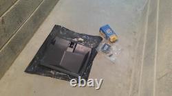 Range Rover Classic NOS early glovebox assembly + Latch & keys 390296 / 390846