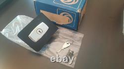 Range Rover Classic NOS early glovebox assembly + Latch & keys 390296 / 390846