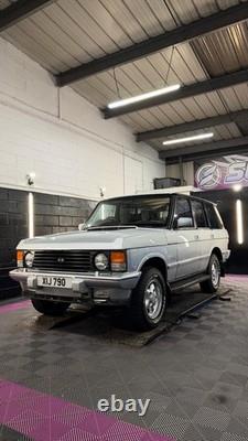 Range Rover Classic Overfinch 570 HSi ANR1689 alloy wheels and BF Goodrich Tyres