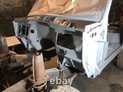 Range Rover Classic Restored 2 or 4 door shell Ready for prep and painting 1