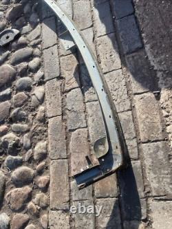Range Rover Classic Roof Edge Window Frame