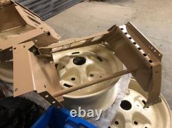 Range Rover Classic Seat bases to suit early 2 and 4 door cars Refurbished