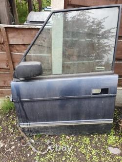 Range Rover Classic front passenger/left/NS door blue