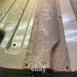 Range Rover Classic rear seat. Early type
