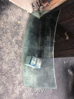 Range rover classic Lse Windscreen Front Glass In Ok Condition