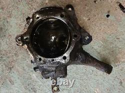 Swivel Pin Housing LH LHD Discovery / Range Rover Classic 1985
